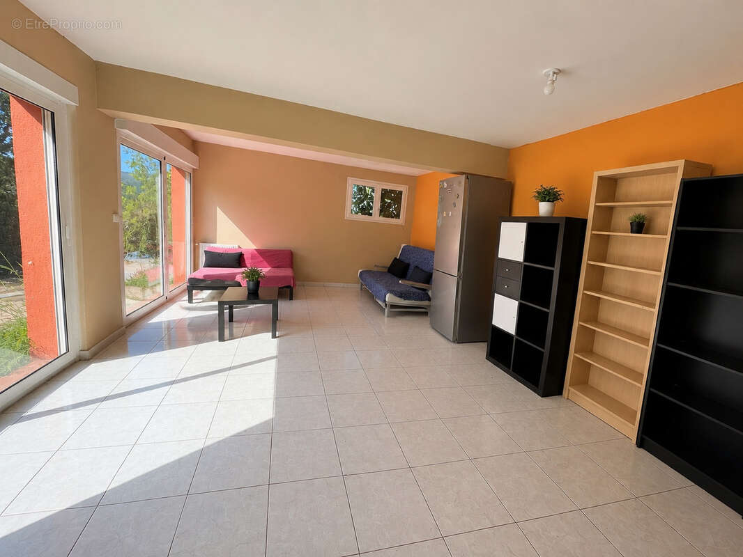 Appartement à AUBAGNE