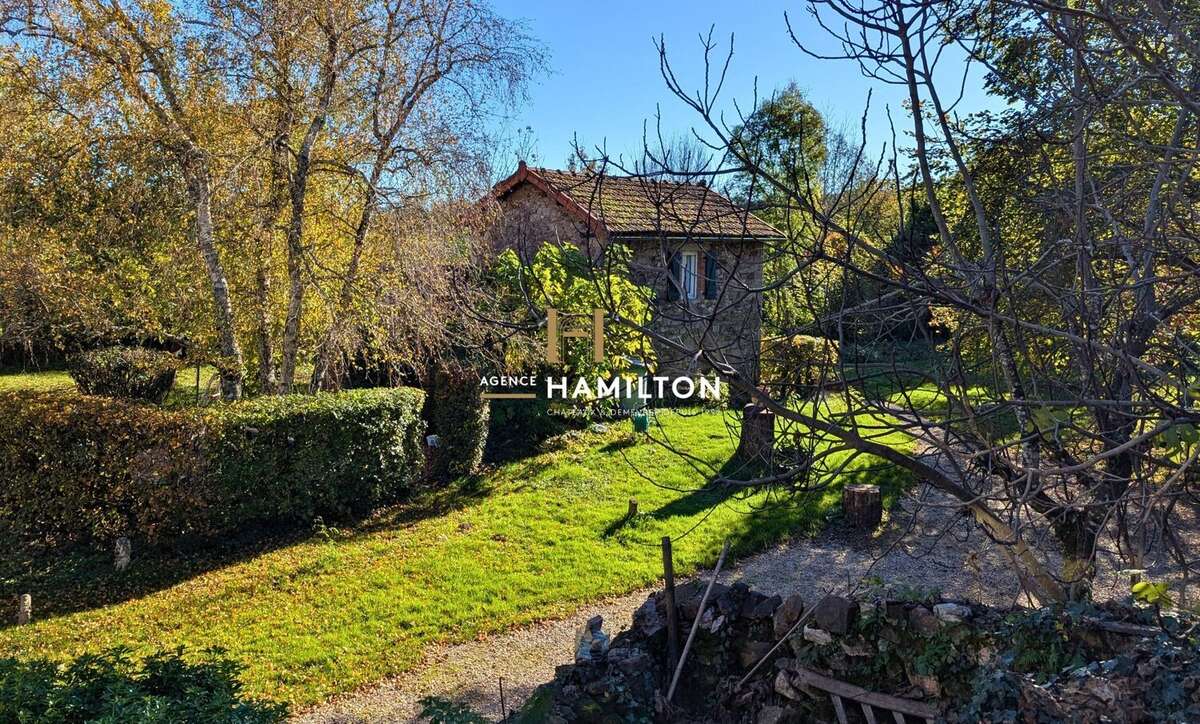 Propriete de charme avec grange et gite - proche laguepie - photo 17