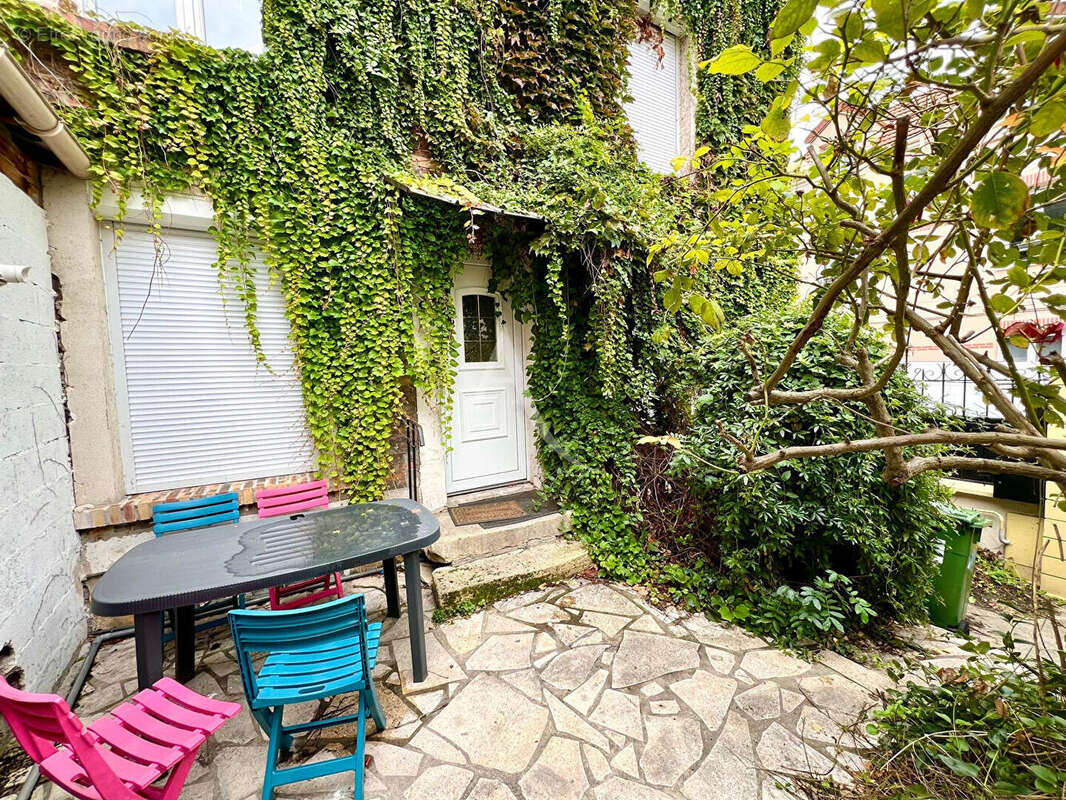 Maison à FONTENAY-SOUS-BOIS