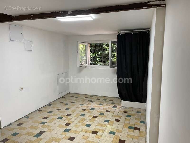 Grande propriété + 9 pièces comprenant 2 logements – 264 m² – Terrain arboré – Sans vis-à-vis Situation  Labessière-Candeil – À  - photo 29