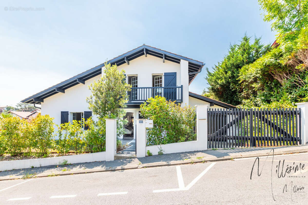 Maison à GUETHARY