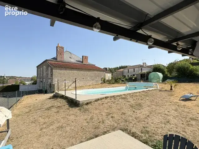 A vendre Belle maison 242 m2 à Cheffois 5 chambres avec Piscine - photo 27