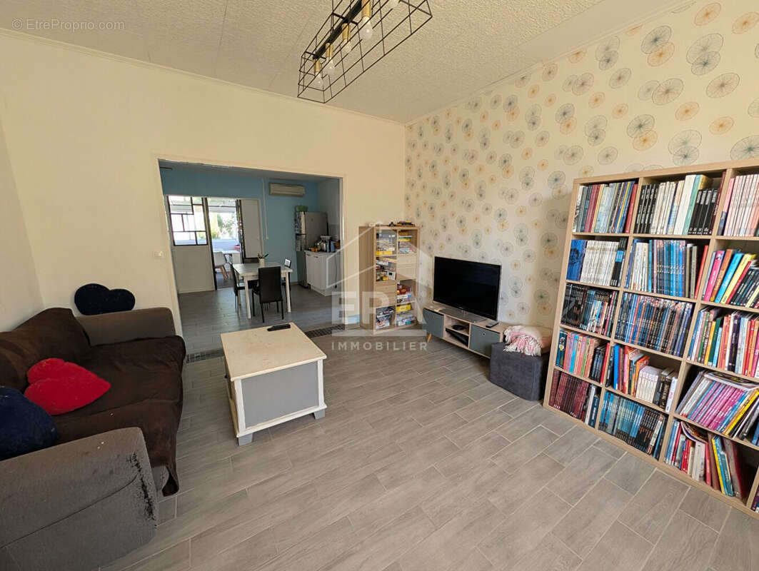 Maison 217m² à montpon-ménestérol - photo 5