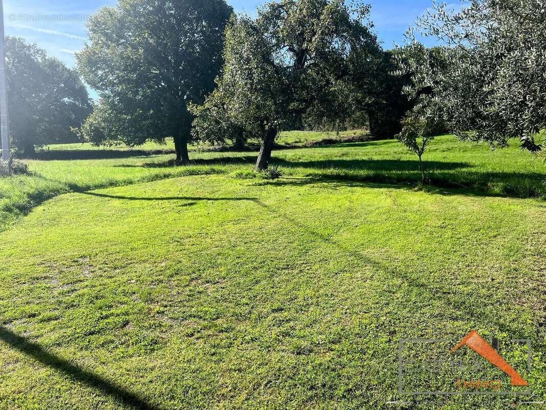 Maison à SAINT-MARTORY