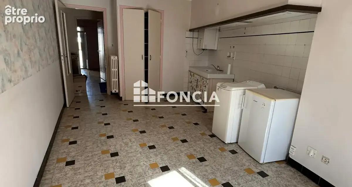 Proximité centre ville, appartement au 2ème et dernier étage avec jardin - photo 9