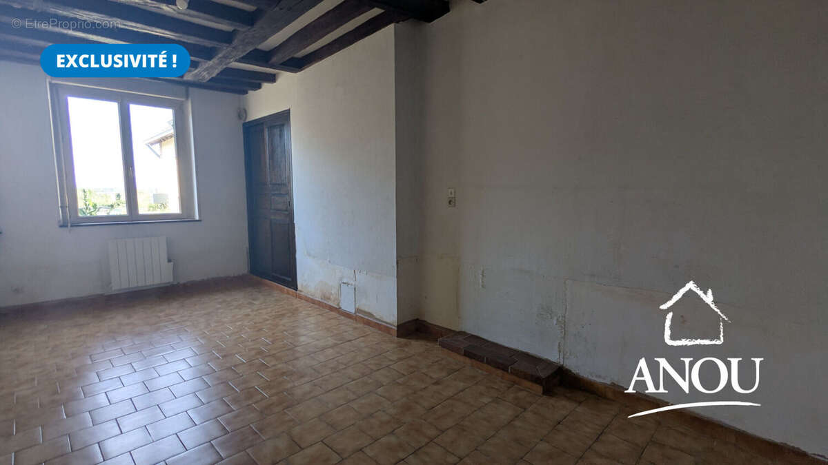 Maison 2 chambres avec garage et dépendances - photo 7