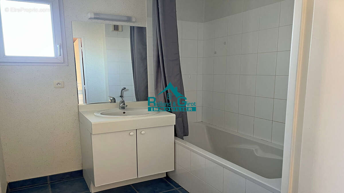 Appartement à SAINT-AUBIN-D'AUBIGNE