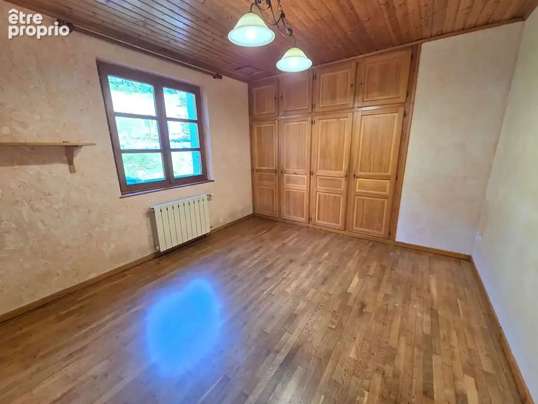 Maison 9 pieces 206m² sur 13.91 ares 299000 euros - photo 6