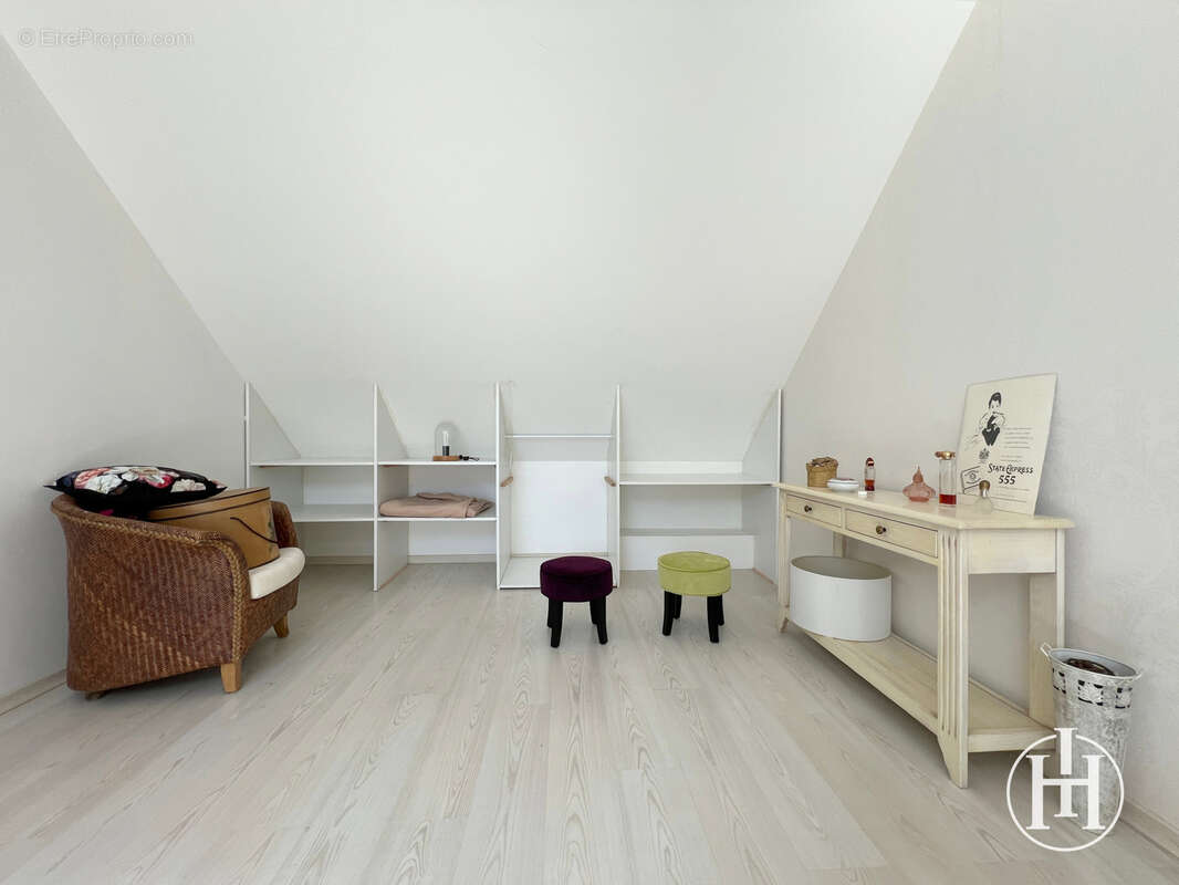 Maison à CHARENTON-DU-CHER