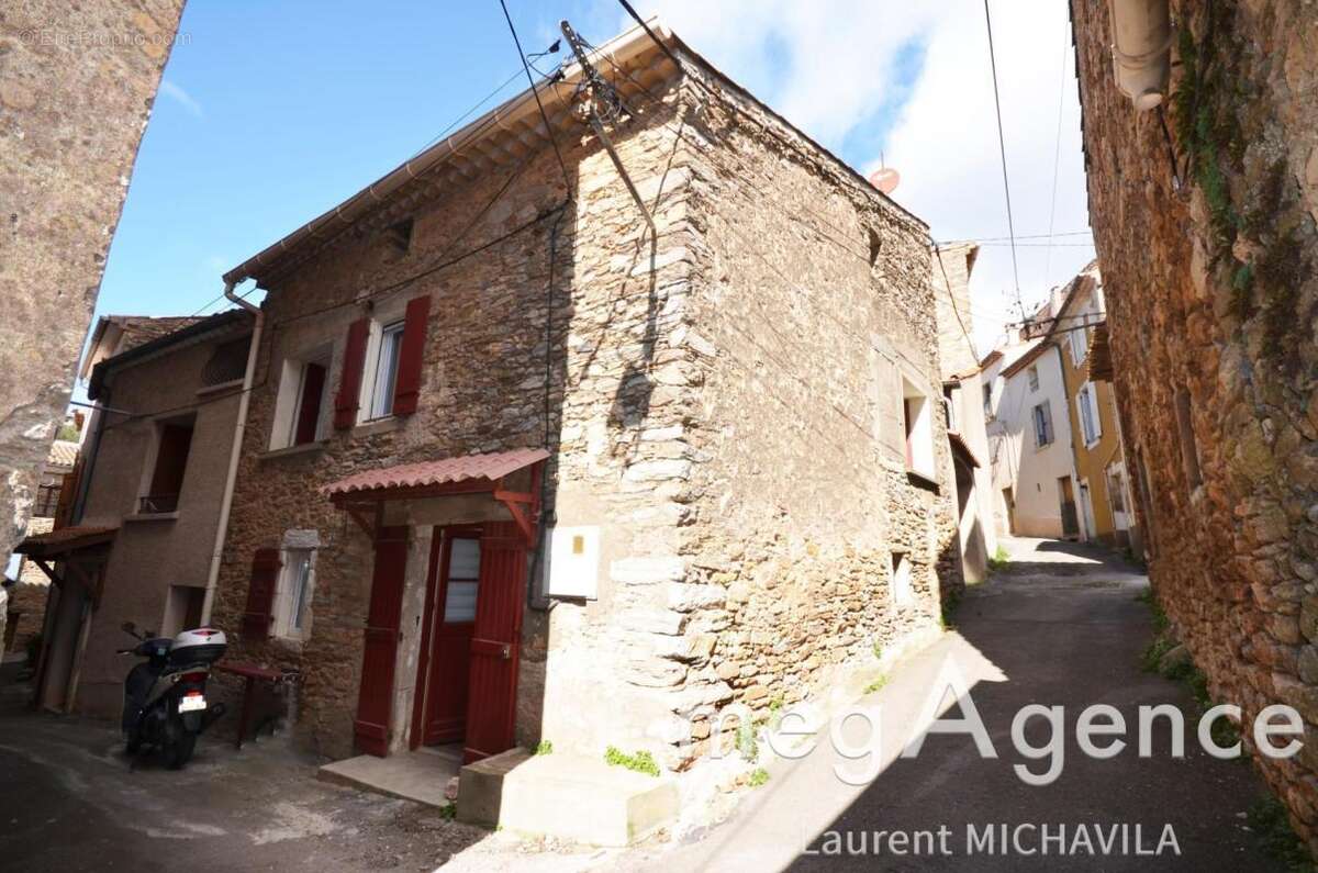 Maison à FAUGERES