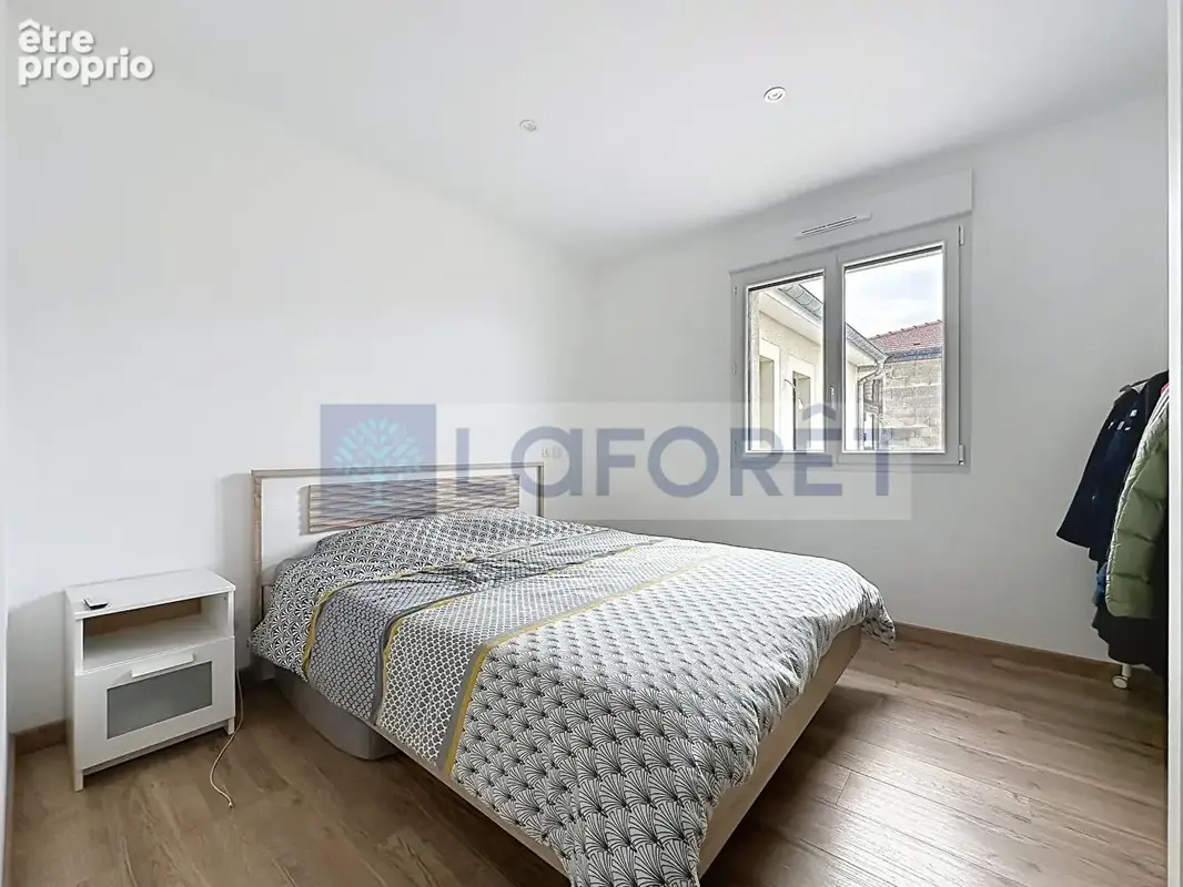 Maison Villegusien Le Lac 5 pièce(s) 106 m2 - photo 6