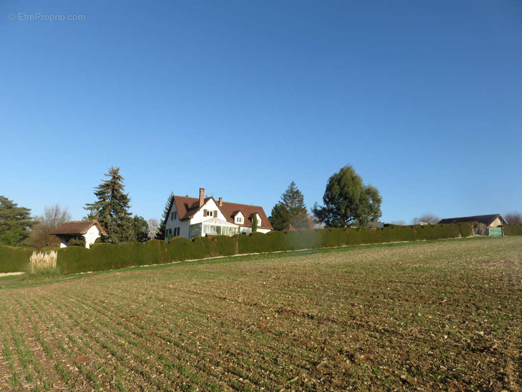 Maison à CHAMBOURG-SUR-INDRE