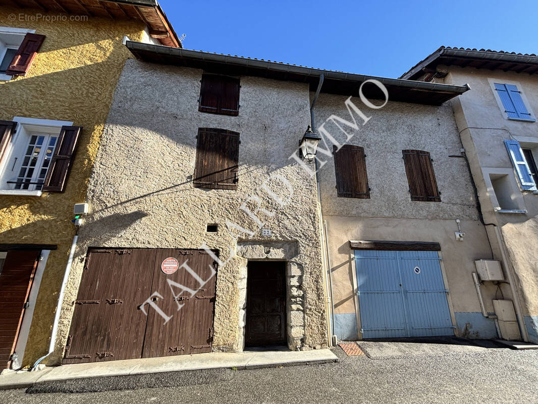 Maison à TALLARD