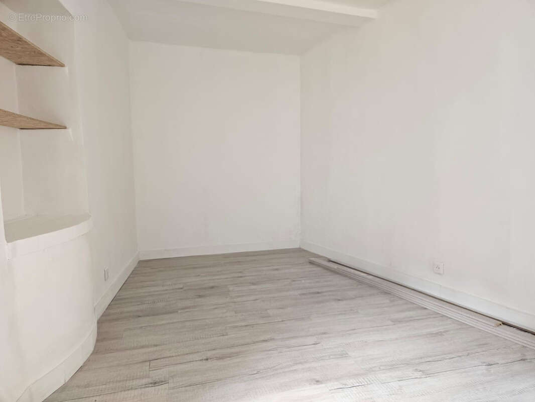 Appartement à L&#039;ESCARENE