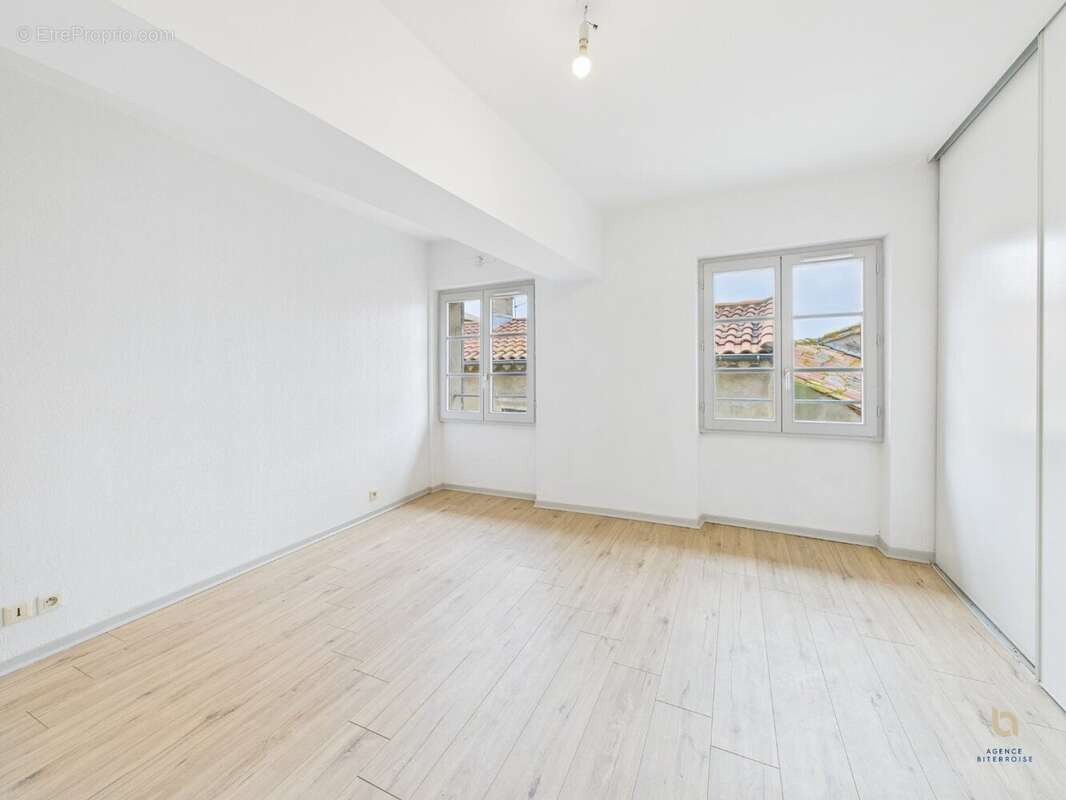 Appartement à BEZIERS