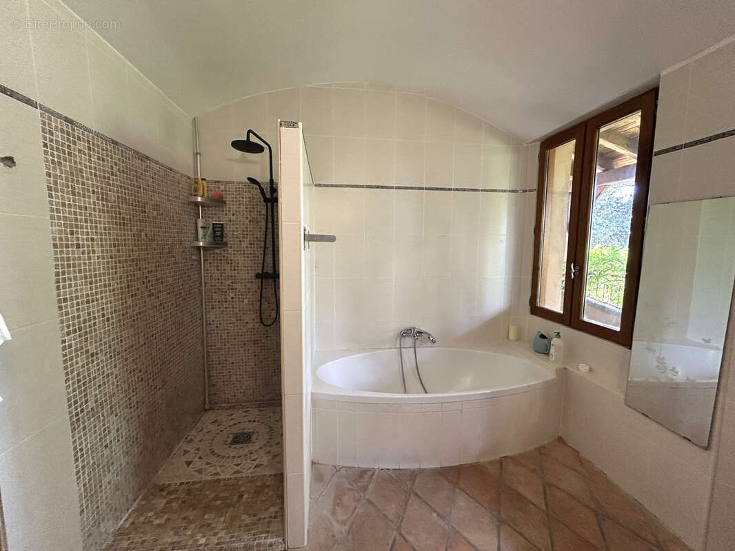 Maison à SAINT-VINCENT-DE-BARBEYRARGUES