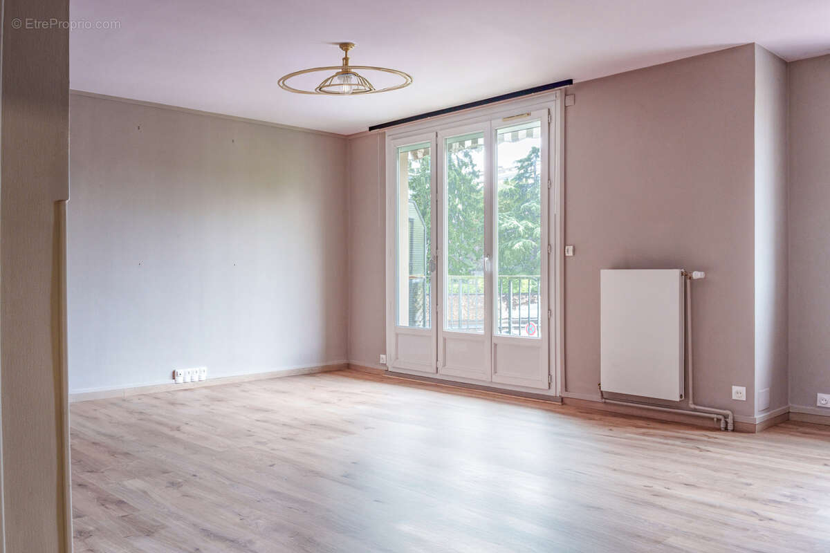 Appartement à JOUE-LES-TOURS