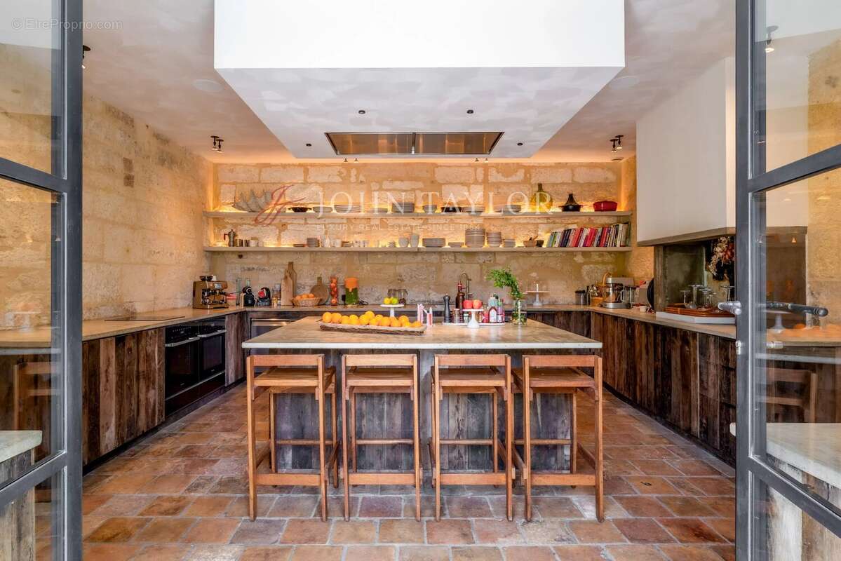 Maison à SAINT-REMY-DE-PROVENCE