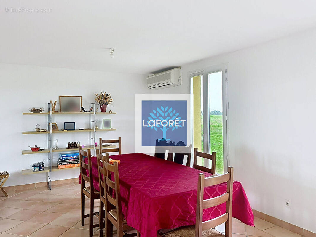 Maison à SAINT-CIERS-SUR-GIRONDE