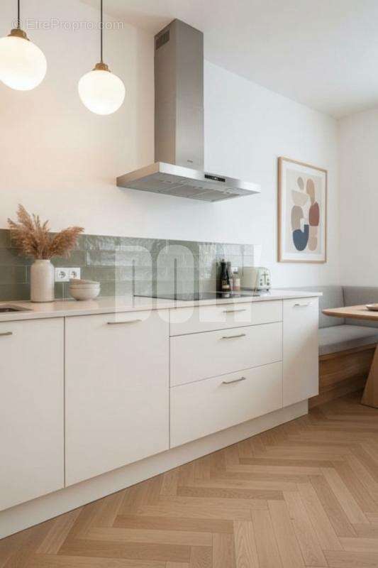 Appartement à PARIS-14E