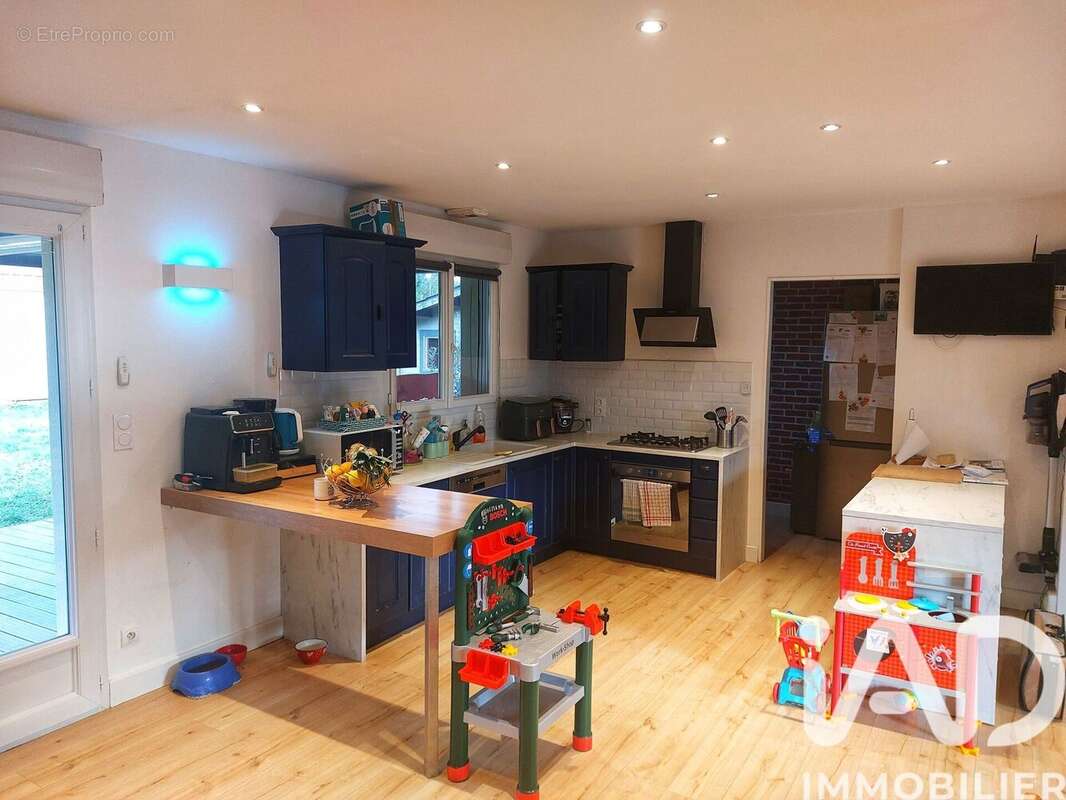 Photo 5 - Maison à CHATENOY-LE-ROYAL