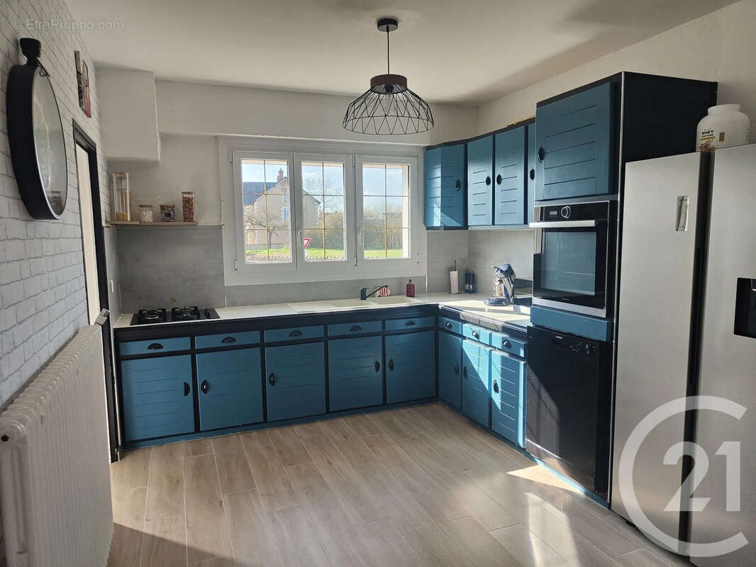 Maison à MESVES-SUR-LOIRE