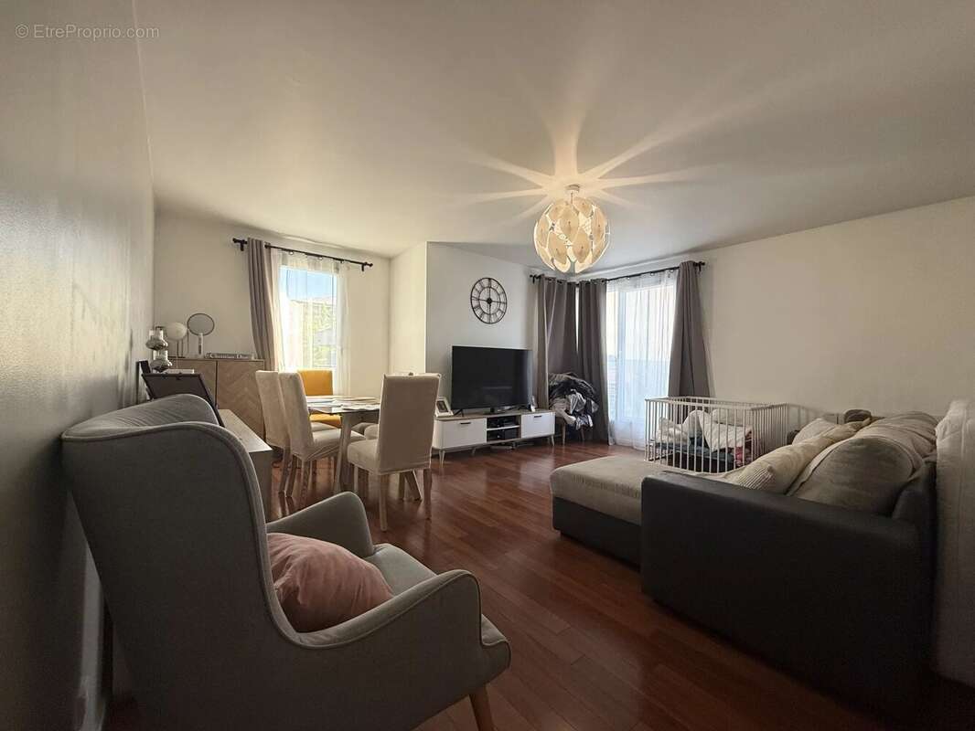 Appartement à CHELLES