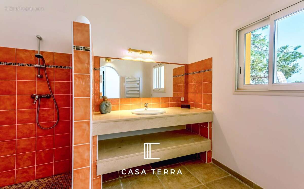 Maison à PORTO-VECCHIO