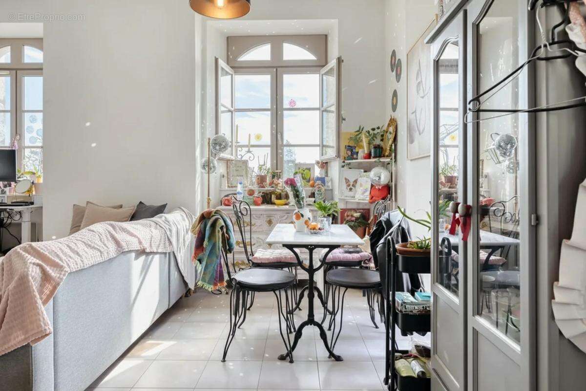 Appartement à CANTELEU