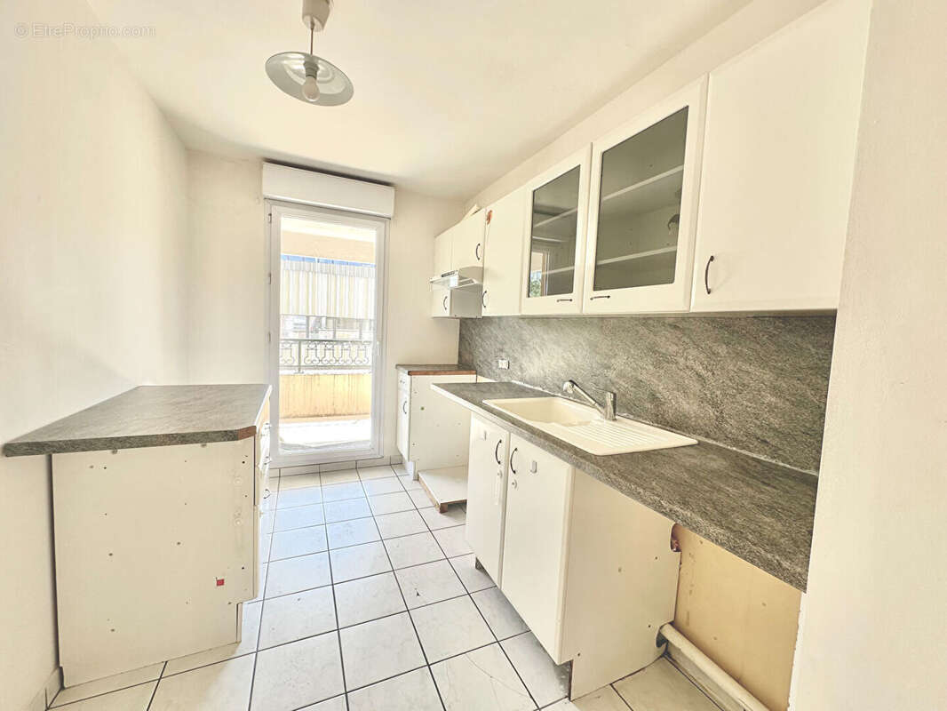 Appartement à MONTROUGE