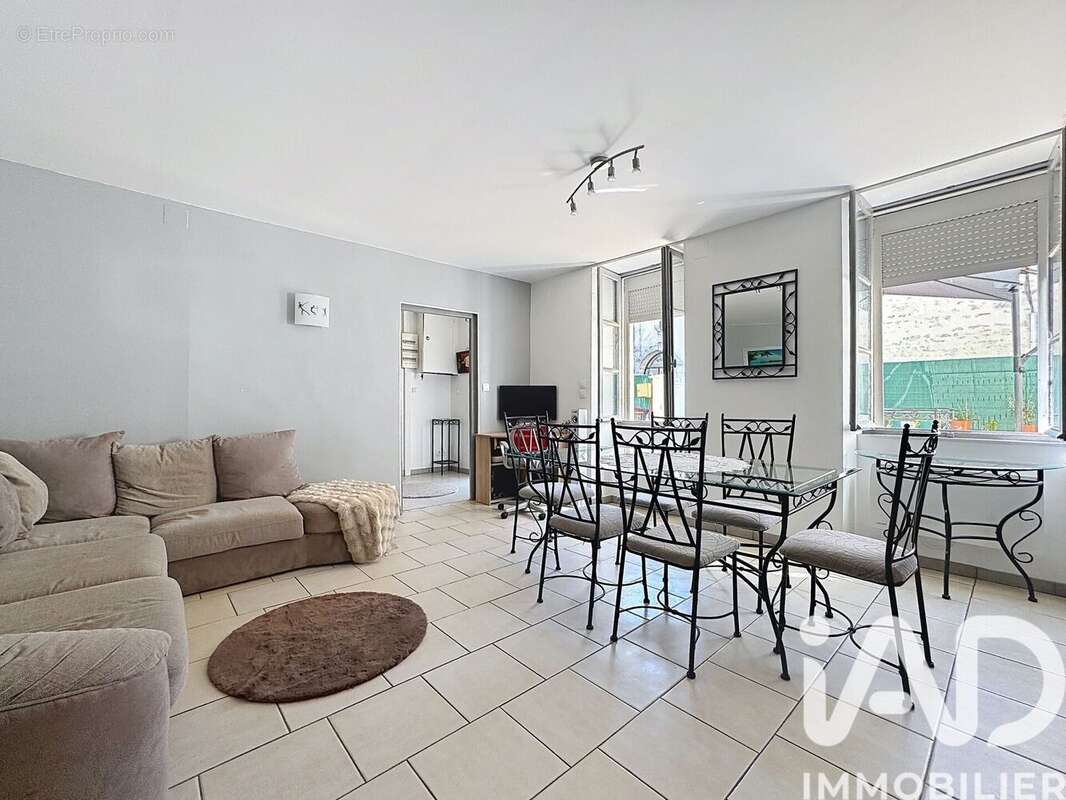 Photo 8 - Maison à RUELLE-SUR-TOUVRE