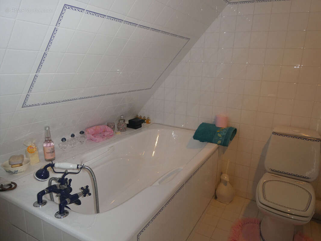 Maison à PONT-L'EVEQUE