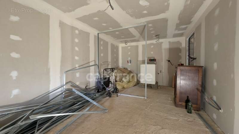 Maison en pierre à rénover avec fort potentiel – Terrain de 1 380 m² - FRANCHEVILLE - Orne - Normandie - photo 10