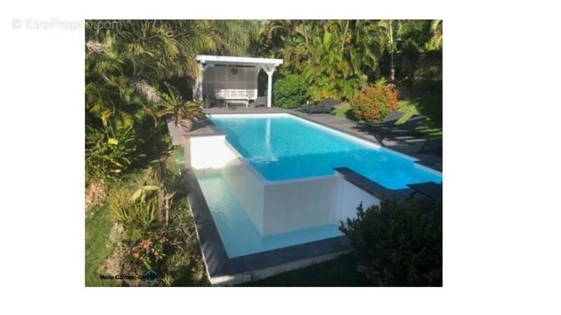 Maison à SAINTE-ANNE