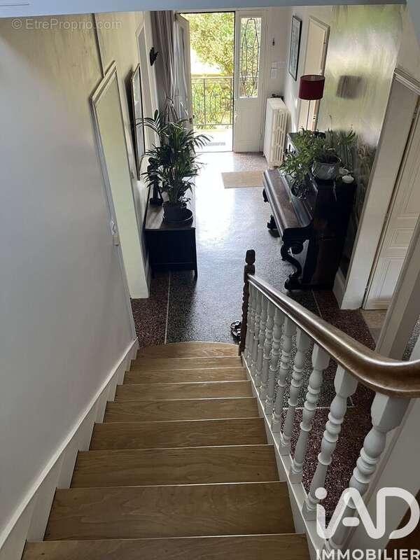 Maison 284 m² à La Rouxiere  - photo 4