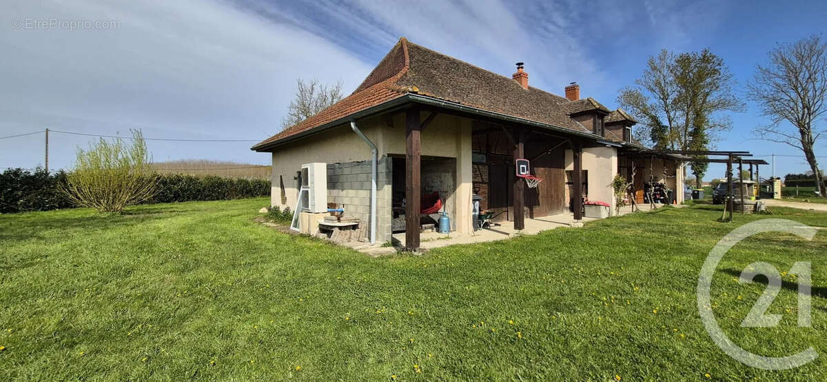 Maison à SIMARD