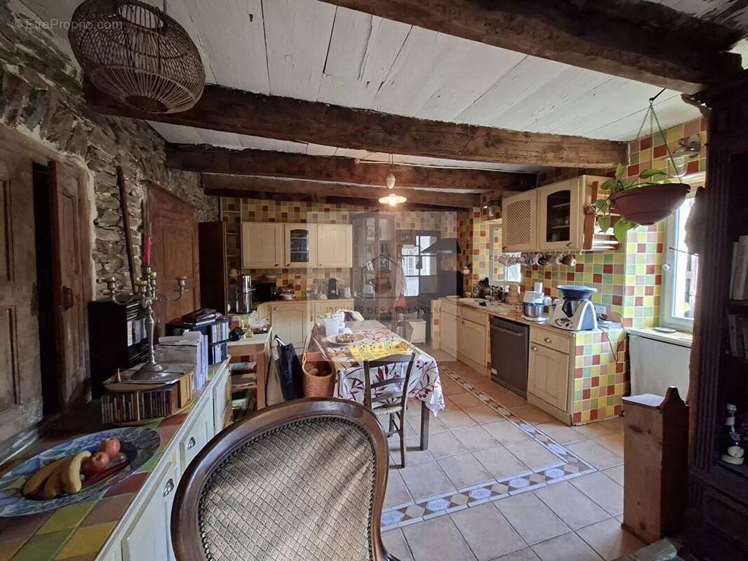 Maison à SAINTE-CECILE-D'ANDORGE