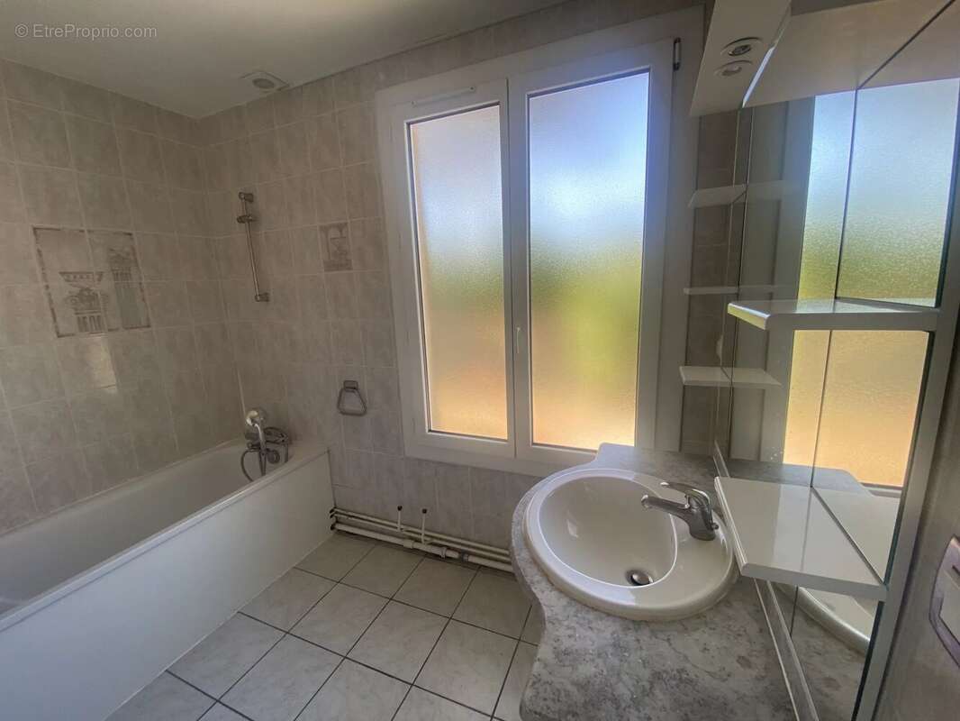 Maison t4, plain -pied, garage et jardin, secteur recherche - photo 8