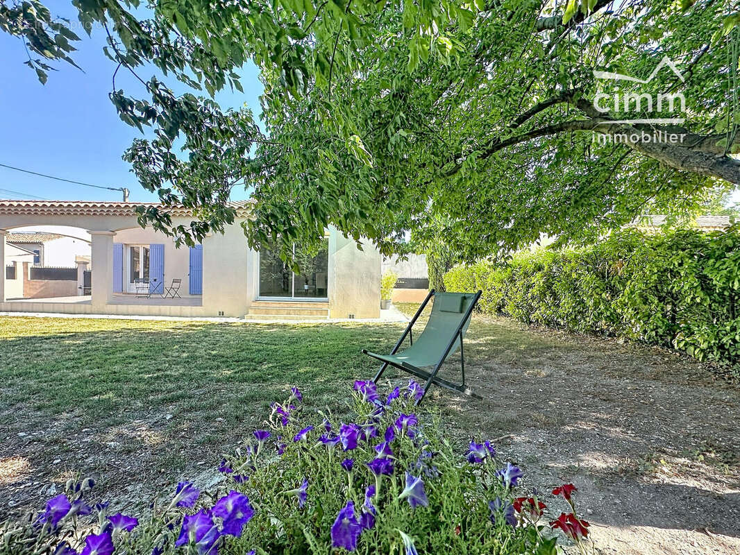 Maison 90 m² à Mazan  - photo 2