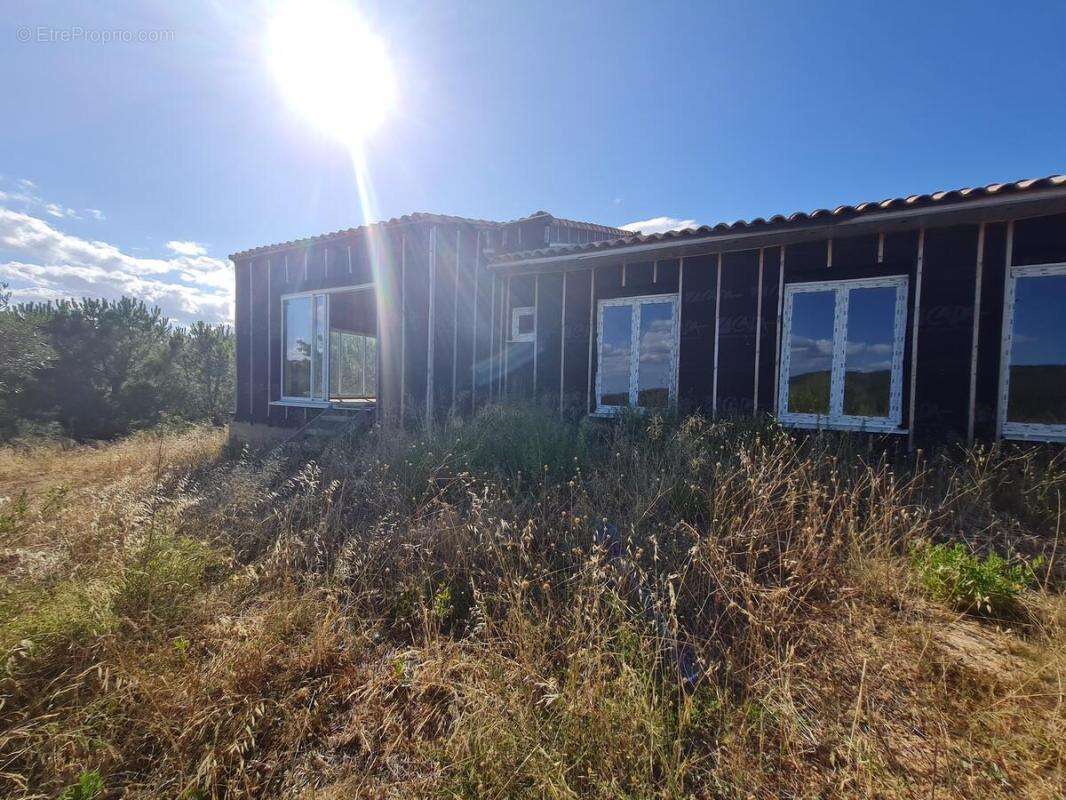 Maison à BIZE-MINERVOIS