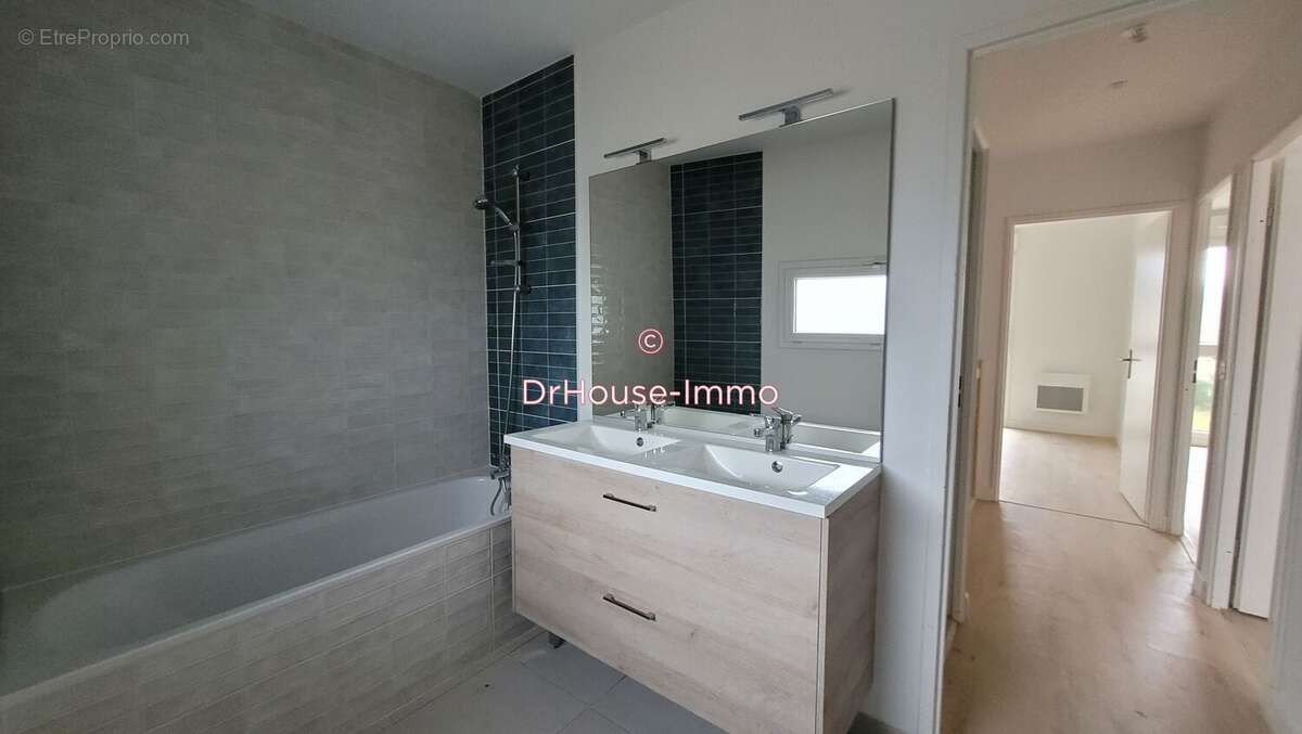 Maison à VILLENAVE-D'ORNON