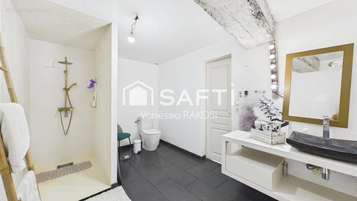 Photo 4 - Maison à SAINT-JEAN-D'ANGELY