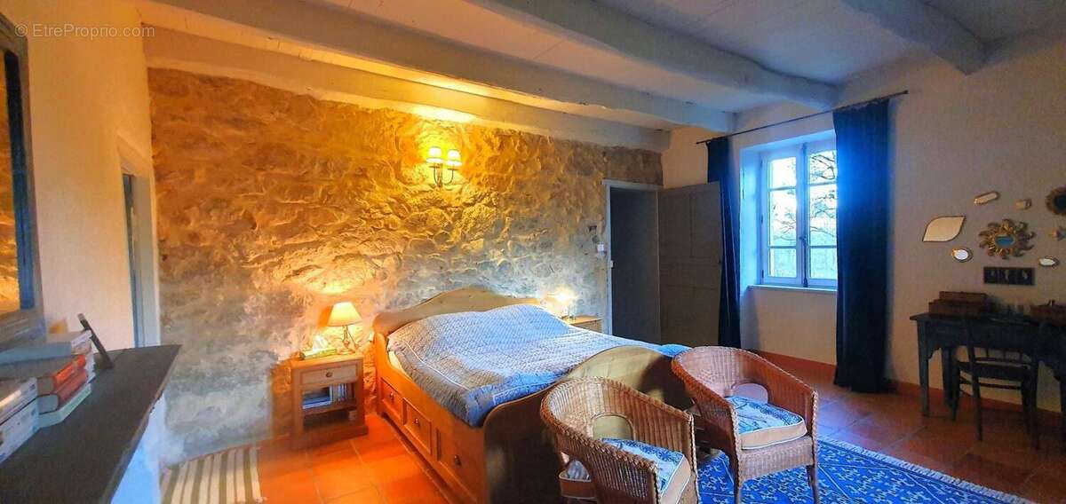 Maison à LUNAC