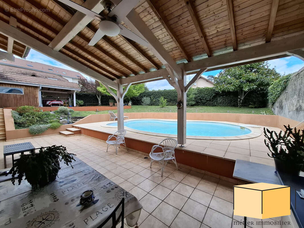 Maison à BELLEY