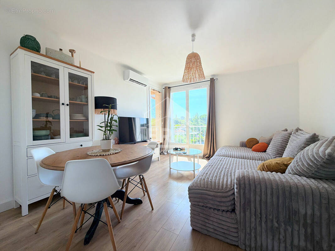 Appartement à PERTUIS
