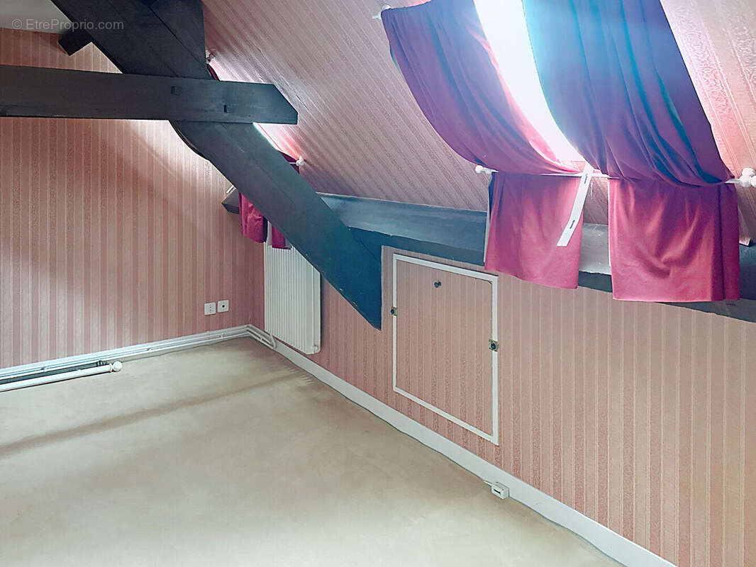 Maison à TOURLAVILLE