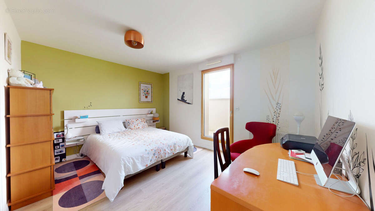 Appartement à AUBERVILLIERS