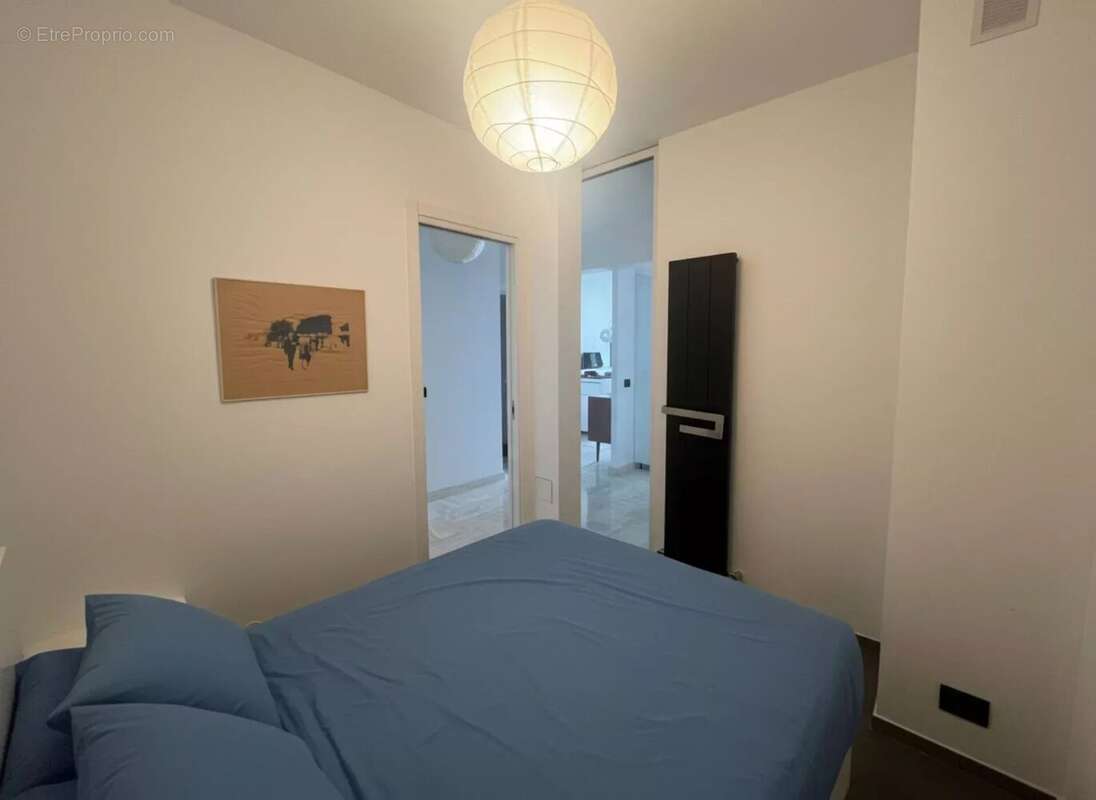 Appartement à EZE