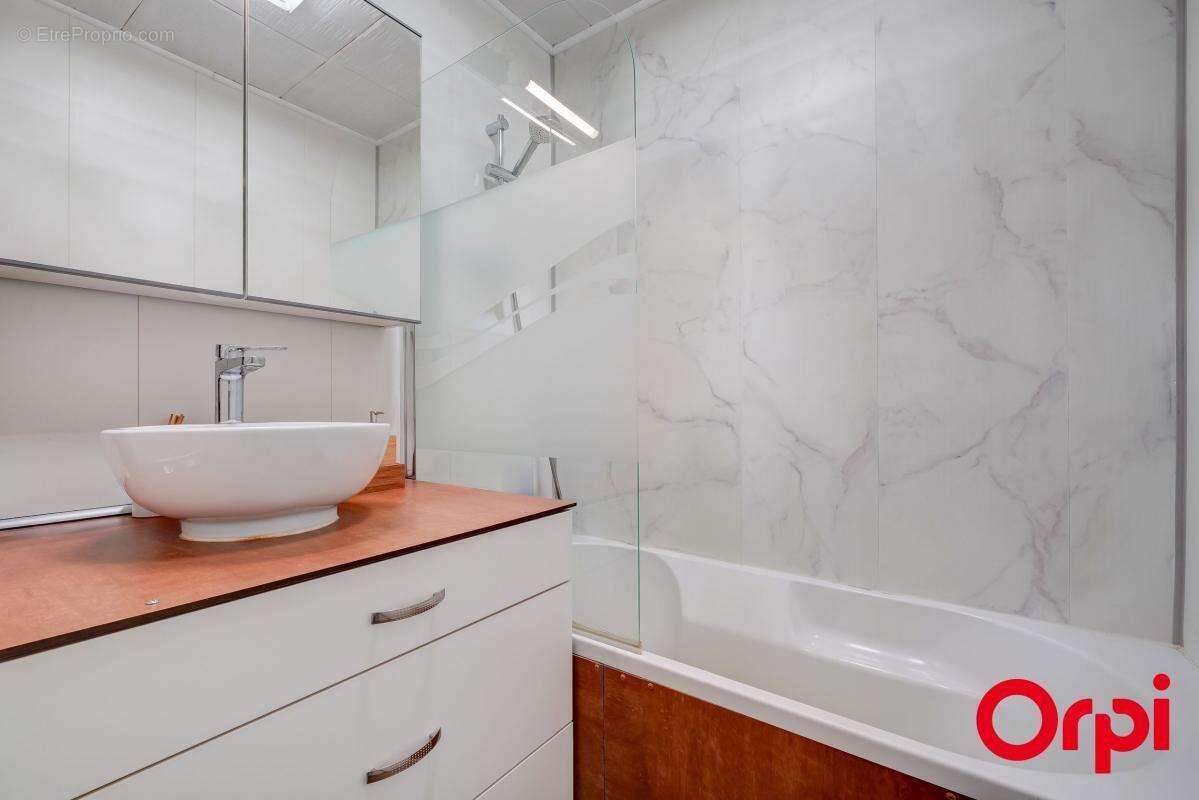 Appartement à VENISSIEUX