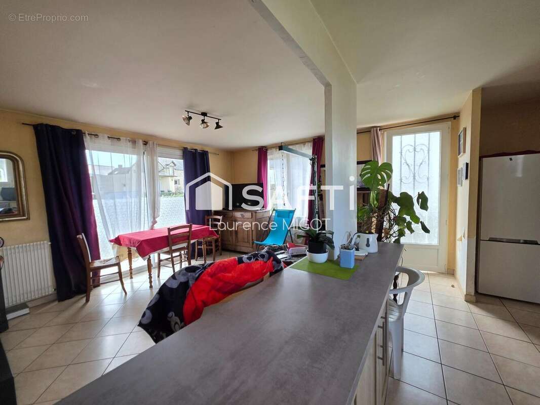 Photo 3 - Maison à LUSANGER